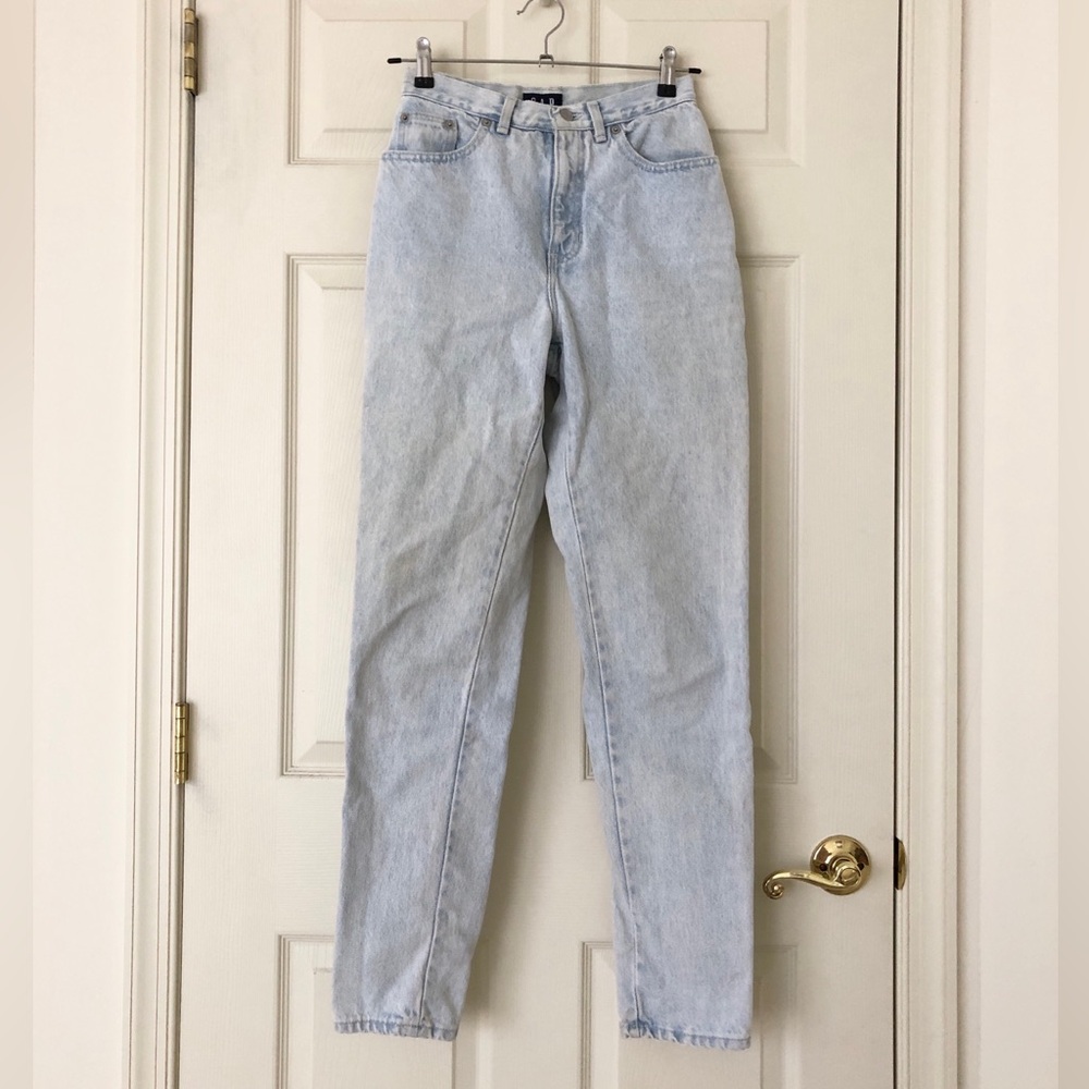Vintage Gap Classic Fit Light Wash Jeans Size 7/8 (See Description re Size)